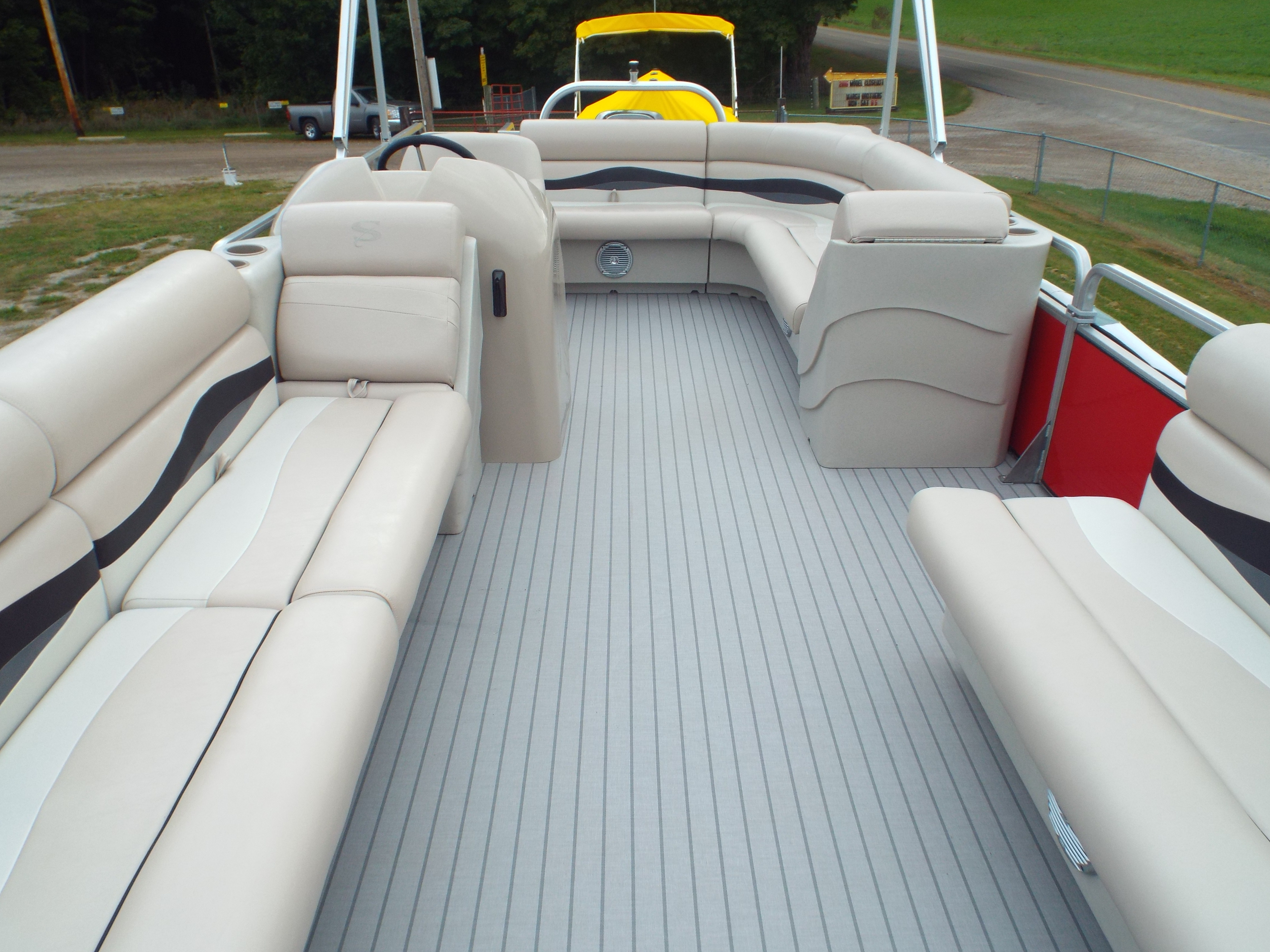 Wood Grain Vinyl Flooring For Pontoon Boats My Bios   Color 4 (2).JPG